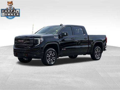 Used 2025 GMC Sierra 1500 AT4 w/ AT4 Premium Package AWD/4WD image 9