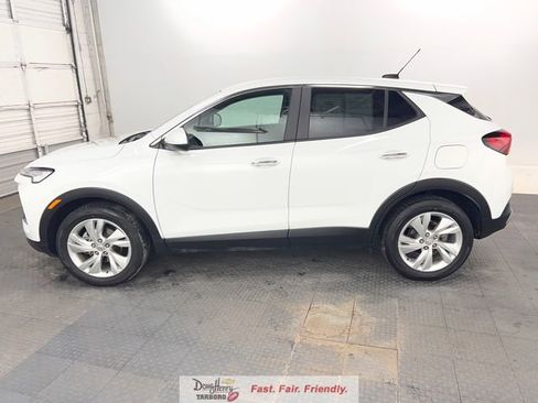 Used 2025 Buick Encore GX Preferred FWD image 6