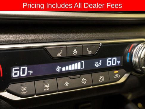 Certified 2024 Nissan Altima 2.0 SR FWD image 15