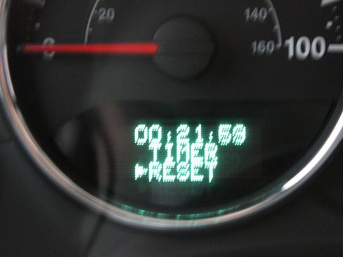 Used 2013 Jeep Wrangler Unlimited Rubicon w/ Dual Top Group image 24