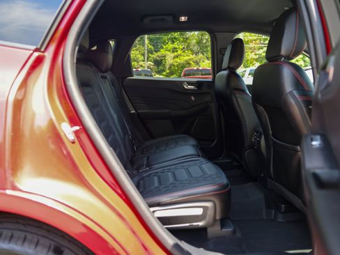 Certified 2023 Ford Escape ST-Line Elite w/ Premium Technology Package AWD/4WD image 13