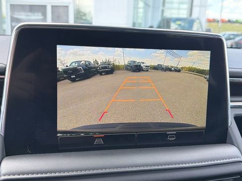 Used 2023 GMC Yukon SLE AWD/4WD image 21