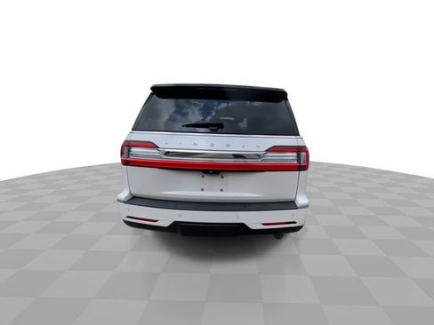 Used 2019 Lincoln Navigator L Reserve w/ Cargo Package AWD/4WD image 9