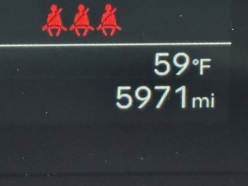 Used 2025 Hyundai Santa Cruz SEL image 16