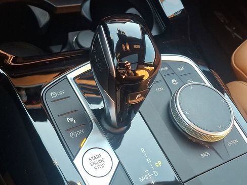 Used 2024 BMW X3 xDrive30i w/ M Sport Package image 16