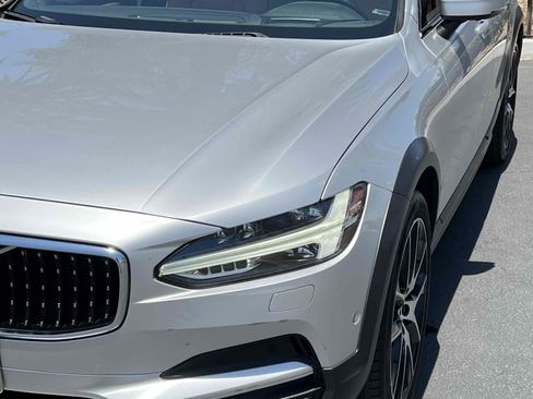 Used 2020 Volvo V90 T6 Cross Country AWD/4WD image 48