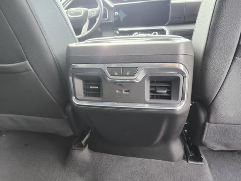 Used 2023 GMC Sierra 1500 Denali w/ Denali Reserve Package AWD/4WD image 24
