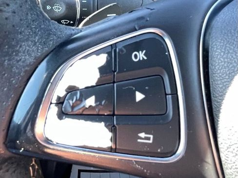 Used 2018 Mercedes-Benz CLA 250 image 17