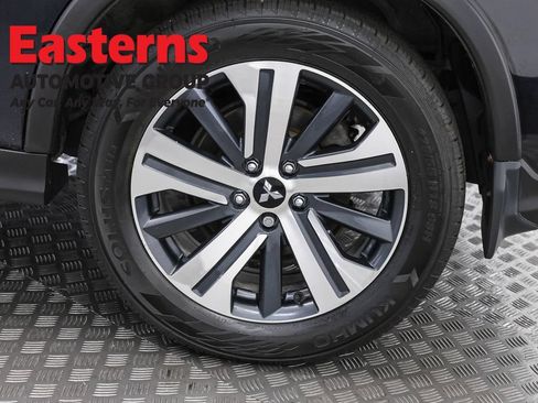 Used 2022 Mitsubishi Outlander Sport ES AWD/4WD image 31
