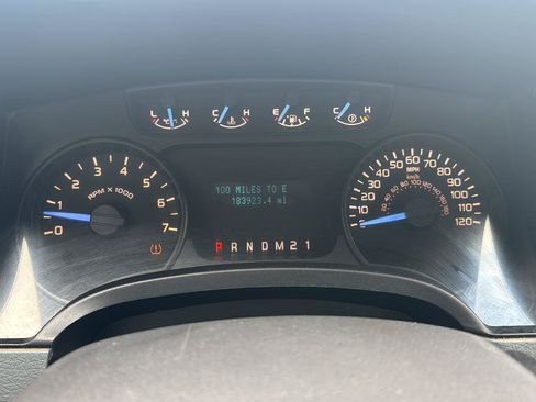 Used 2011 Ford F150 XL w/ Trailer Tow Pkg AWD/4WD image 3