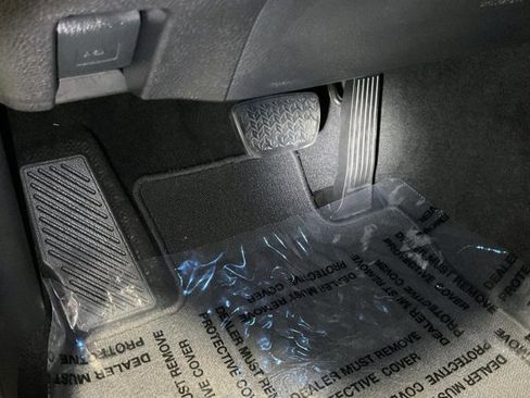 Used 2019 Toyota Camry XLE image 37