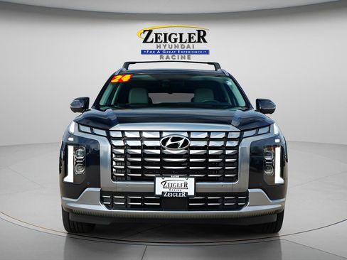 Used 2024 Hyundai Palisade Calligraphy AWD/4WD image 2