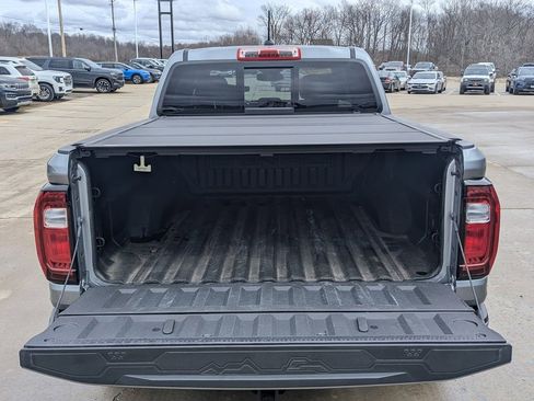 Used 2023 GMC Canyon Denali image 14