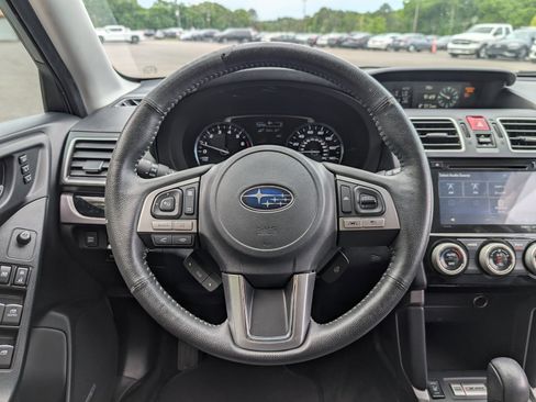Used 2018 Subaru Forester 2.5i Touring w/ Popular Package #2 AWD/4WD image 24
