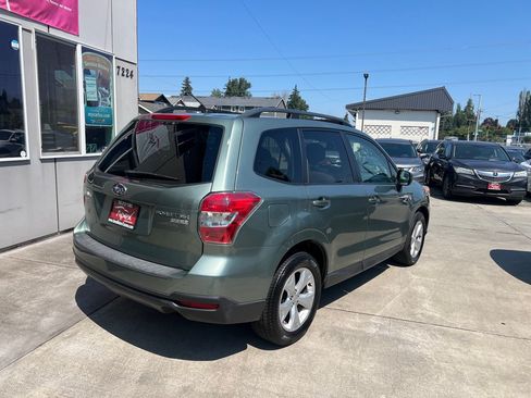 Used 2014 Subaru Forester 2.5i Premium w/ All-Weather Package AWD/4WD image 7