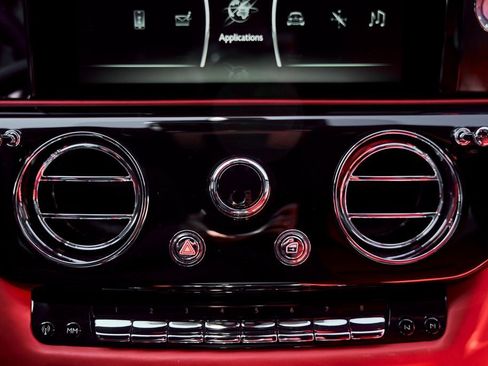 Used 2022 Rolls-Royce Ghost w/ Ghost Package image 77