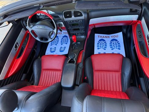 Used 2004 Ford Thunderbird image 62