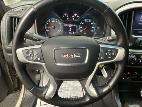 Used 2022 GMC Canyon Elevation w/ Elevation Premium Package AWD/4WD image 14
