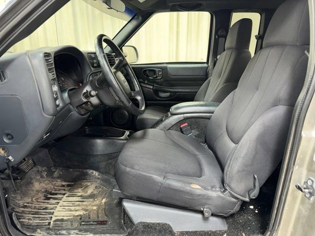 Used 2003 GMC Sonoma SLS w/ SLS Preferred Equipment Group AWD/4WD image 17