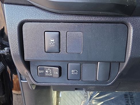 Certified 2023 Toyota Tacoma SR image 25