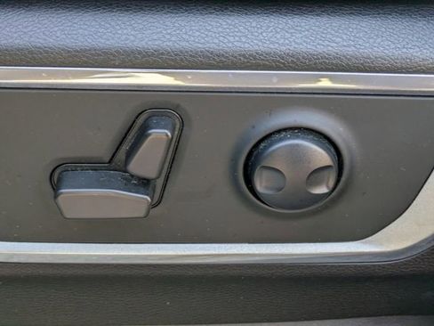 Used 2022 RAM 1500 Laramie w/ Sport Appearance Package image 17