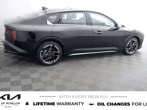 New 2026 Kia K4 GT-Line image 4