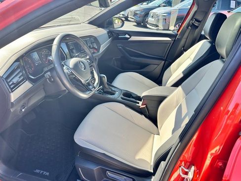 Used 2021 Volkswagen Jetta R-Line w/ R-Line Cold Weather Package image 15