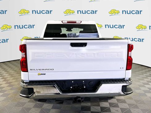 Used 2023 Chevrolet Silverado 1500 LT AWD/4WD image 6