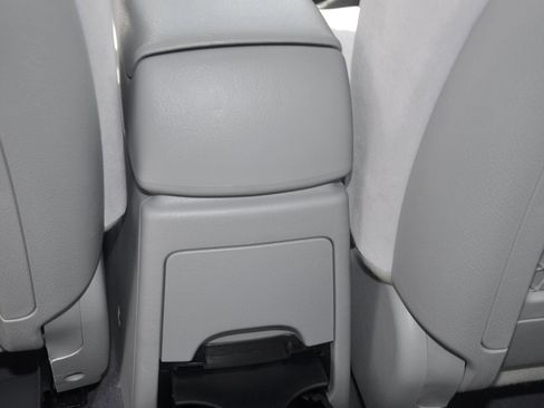 Used 2009 Kia Spectra LX FWD image 18