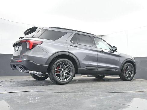 New 2026 Ford Explorer Platinum w/ LUX Leather Package AWD/4WD image 46