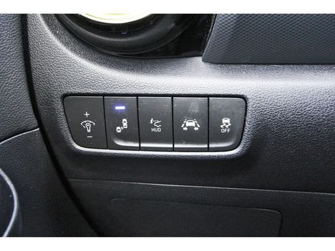 Used 2018 Hyundai Kona Ultimate FWD image 21