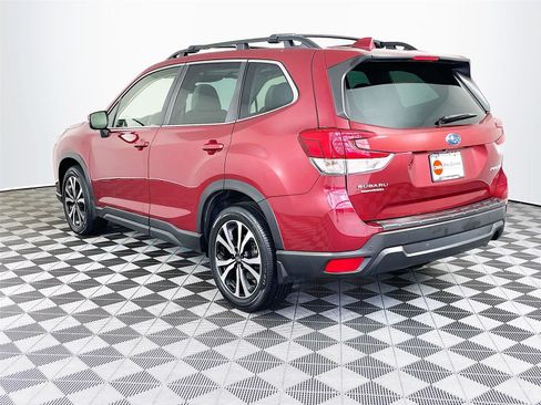 Certified 2023 Subaru Forester Limited AWD/4WD image 7