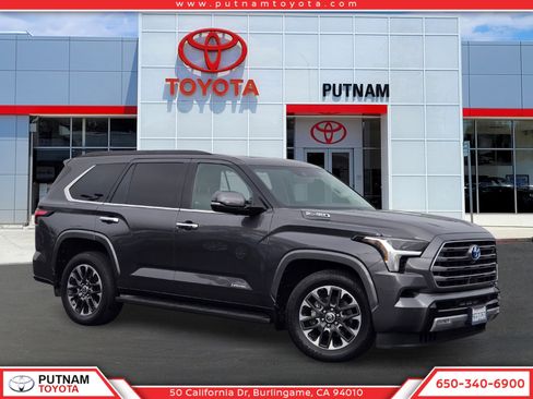 Used 2023 Toyota Sequoia Limited image 1