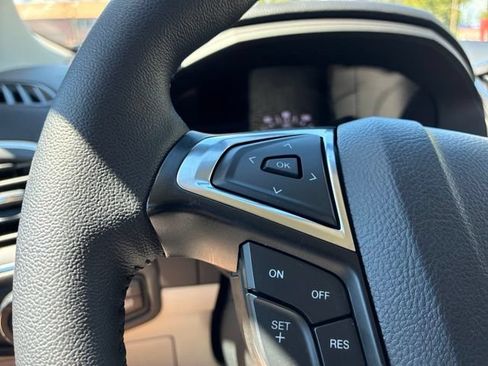 Used 2024 Ford Edge Titanium AWD/4WD image 27