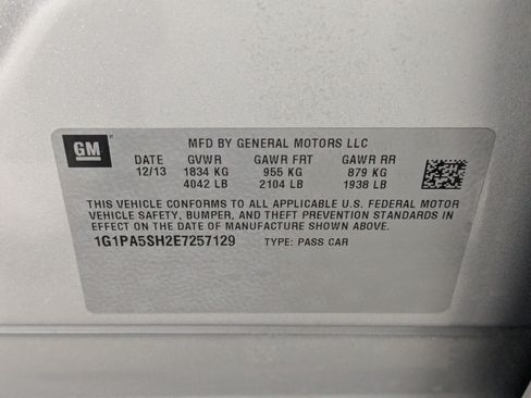 Used 2014 Chevrolet Cruze LS FWD image 25