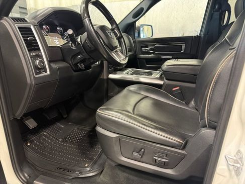 Used 2016 RAM 1500 Limited AWD/4WD image 3