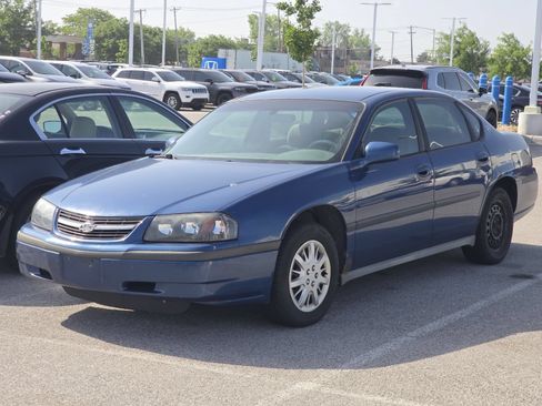Used 2003 Chevrolet Impala w/ Preferred Equipment Group FWD image 4