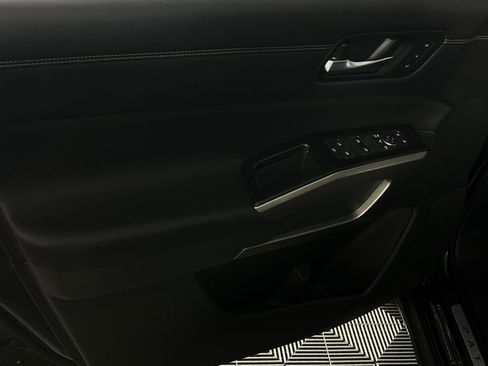 Used 2023 Nissan Pathfinder Platinum w/ Cargo Package image 24