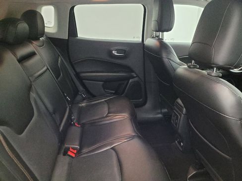 Used 2018 Jeep Compass Limited w/ Navigation Group FWD image 19