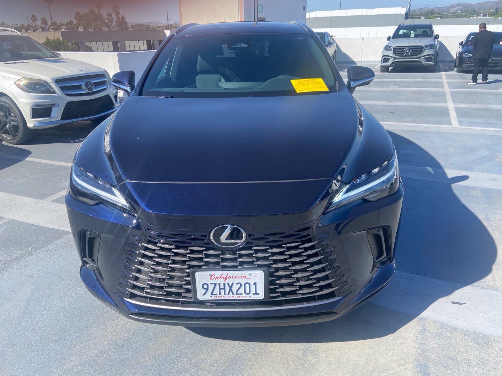 Used 2026 Lexus RX 350h w/ Convenience Package AWD/4WD image 3