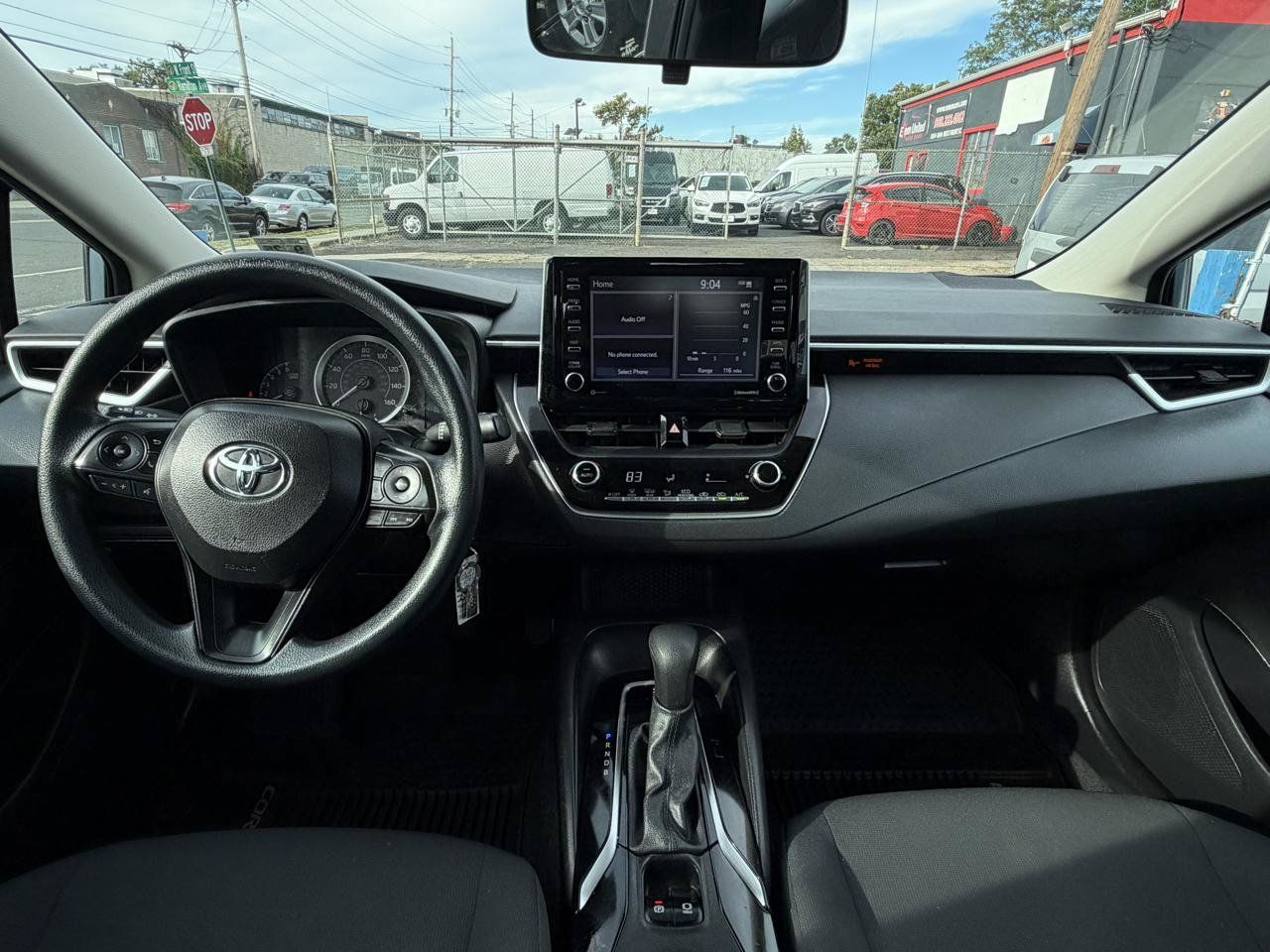 Used 2021 Toyota Corolla LE FWD image 22