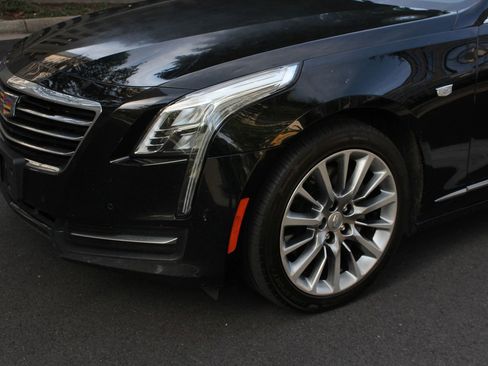 Used 2017 Cadillac CT6 3.6 AWD image 4