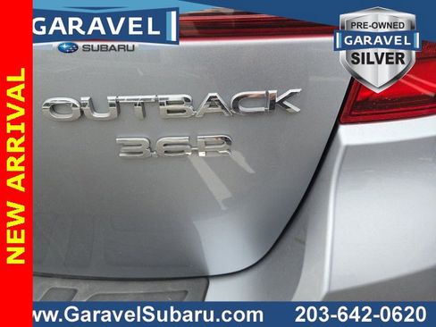 Used 2017 Subaru Outback 3.6R Limited image 15