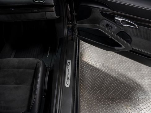 Used 2019 Porsche 718 Cayman GTS image 74