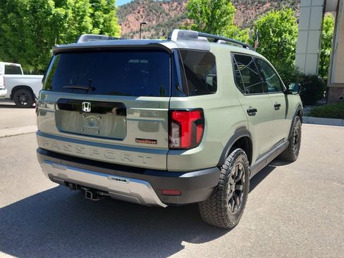 Used 2026 Honda Passport TrailSport Elite image 3