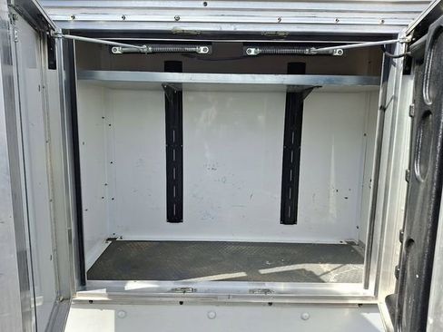 Used 2023 Ford Transit 350 DRW RWD image 18