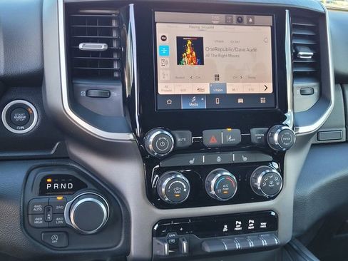 New 2026 RAM 1500 Big Horn AWD/4WD image 19