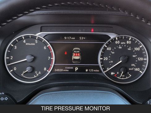 Used 2025 Nissan Rogue SV image 19