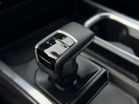 Used 2023 Chevrolet Silverado 1500 LTZ w/ LTZ Premium Package image 17