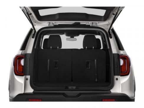 Used 2020 GMC Acadia SLT w/ Driver Alert Package II image 14